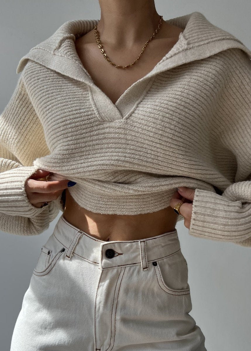 Oversized Ribbed Knit Sweater With Collar