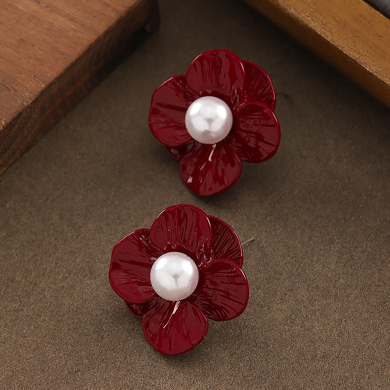 Chic Klein Blue Floral Pearl Earrings With Silver Pins