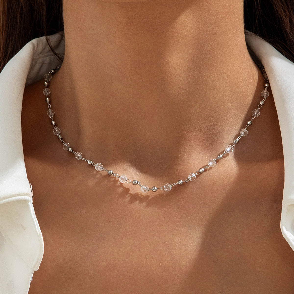 Trendy Minimalist Beaded Necklace With Resin Pendant