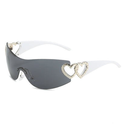 Trendy Y2K Heart-Shaped Sunglasses Unique Fashion Eyewear