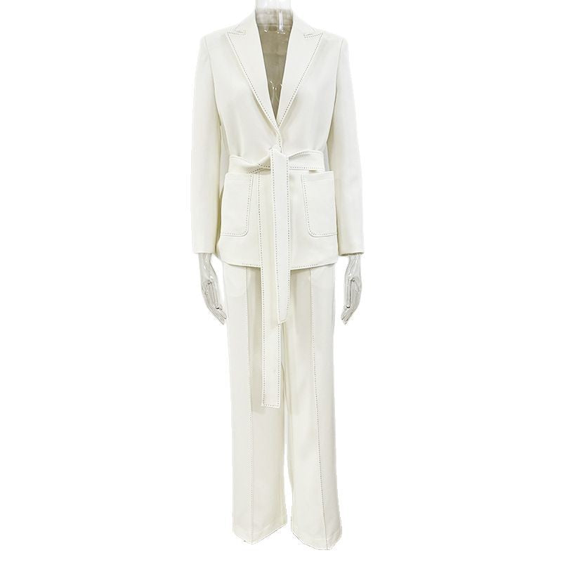 Chic Two-Piece Suit With Belted Trousers