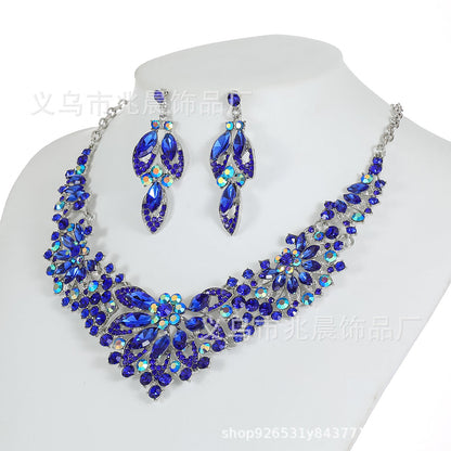 Vintage Floral Leaf Necklace Set for Women - Luxurious Jewelry