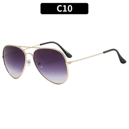 Classic Retro UV400 Men's Sunglasses with Metal Frames