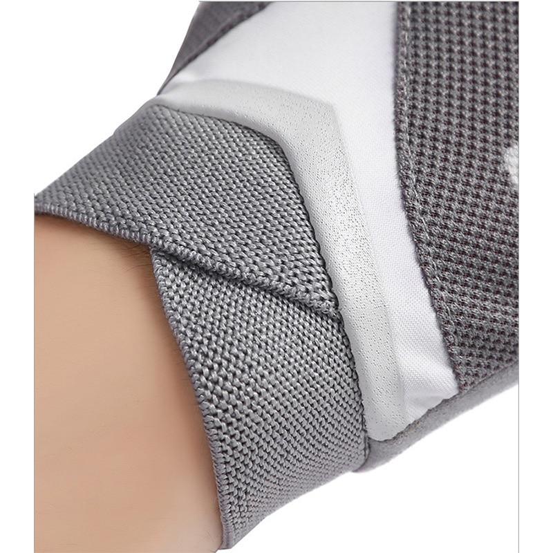 Professional Women Fitness Sports Half Finger Riding Gym Yoga Weightlifting Bodybuilding Equipment Breathable Nonslip Gloves