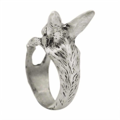 Saint Morris Adjustable Rabbit Ring