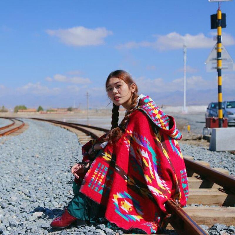 Tibetan Nepalese National Cloak Shawl Thick Hooded Bohemian Scarf