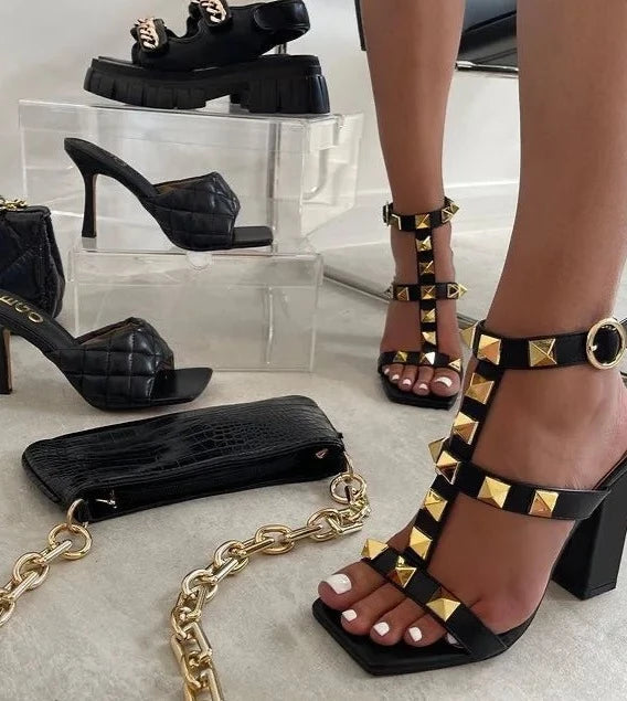 Josefina Sandals