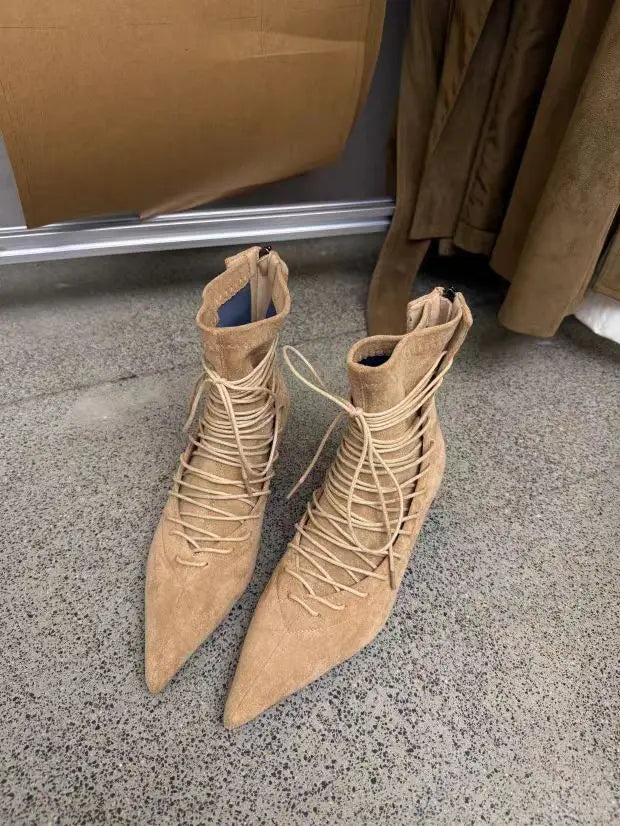 Tella Boots