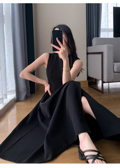 Moni Dress