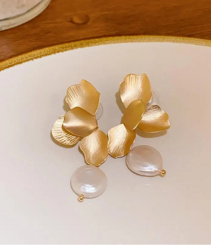 Leysan Earrings