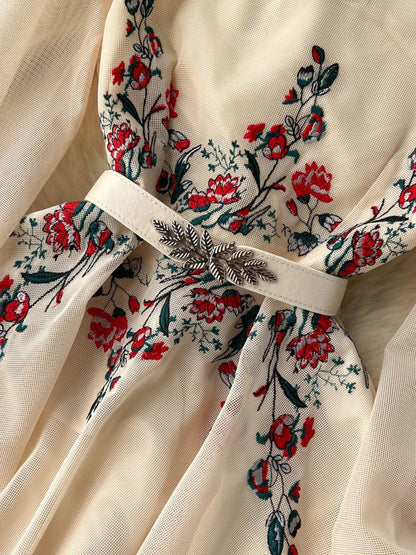 Djuliana Vintage Dress