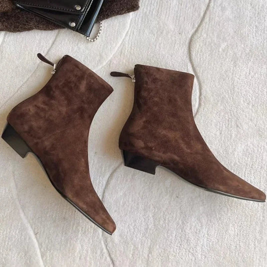 Jonni Boots