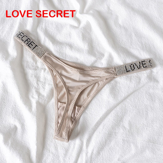 Lara Sexy String