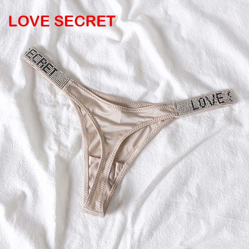 Lara Sexy String
