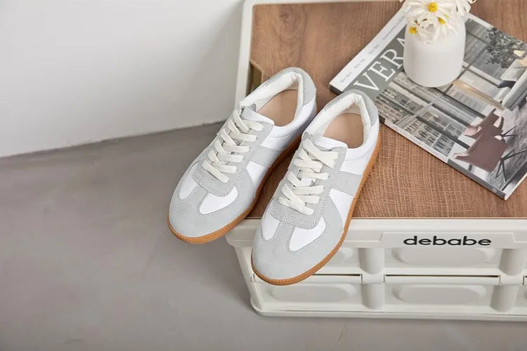 Renata Sneakers