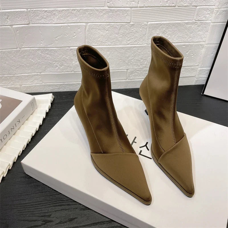 Lesli Boots