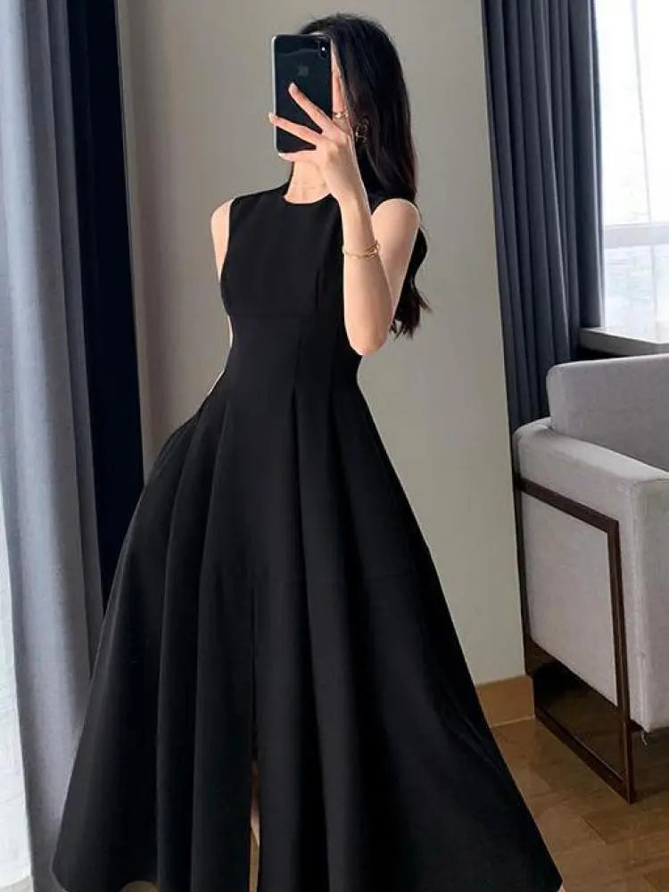 Moni Dress