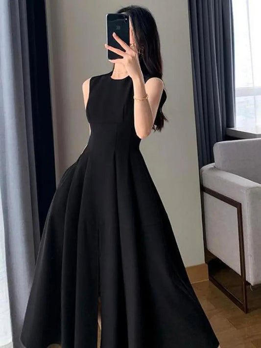 Moni Dress