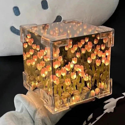 Saint Morris Tulip Cube Night Lamp