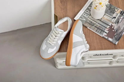 Renata Sneakers