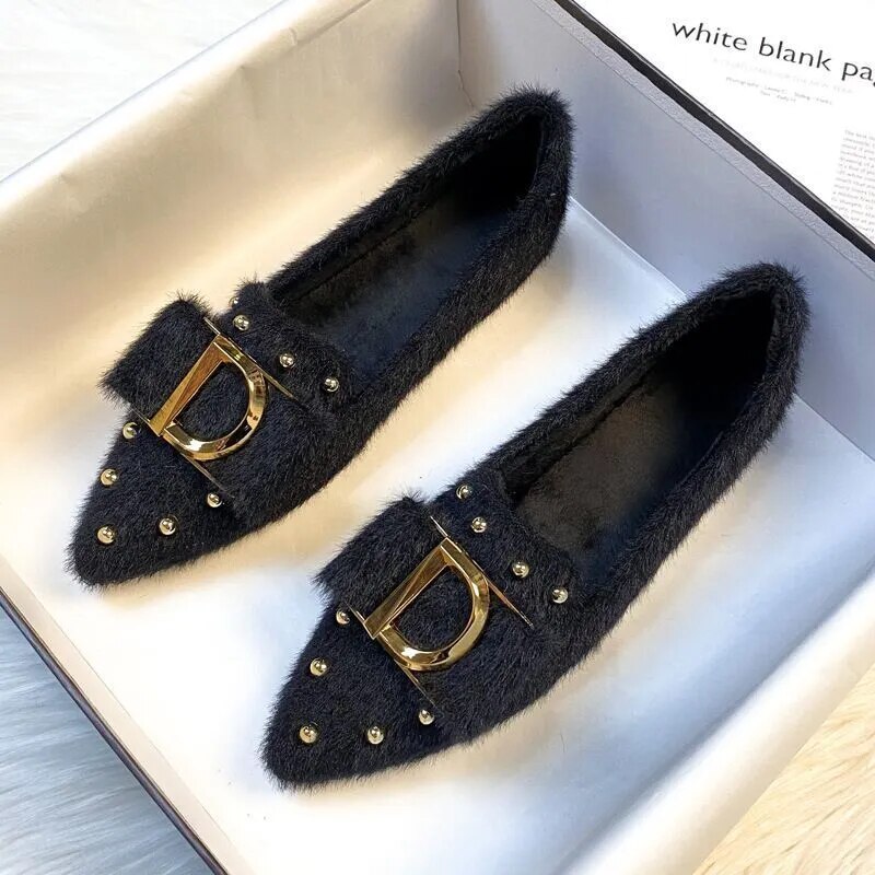 Nikol Shoes