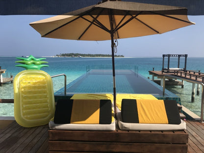 Pineapple Inflatable Floating Drainage Supplies Floating Bed Swimming Toy