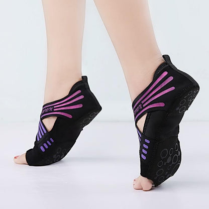 Women Flats Canvas Shoes Women Fitness Shoes Non-Slip Sneakers Summer Breathable Sapato Femininos Big Size 35-42 Fashion Sneaker