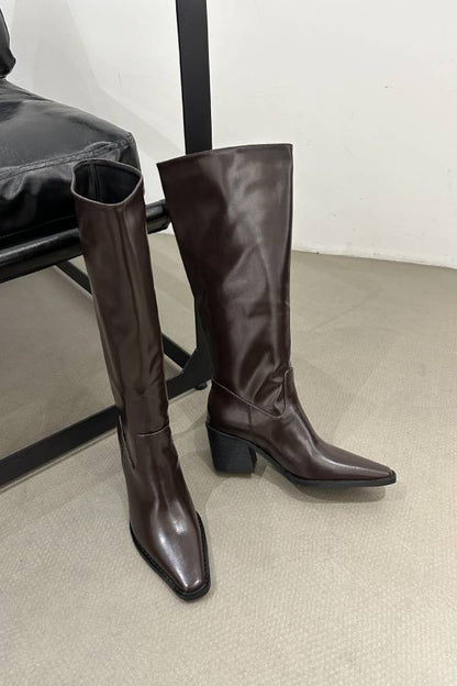 Retro pointed-toe chunky heeled high boots