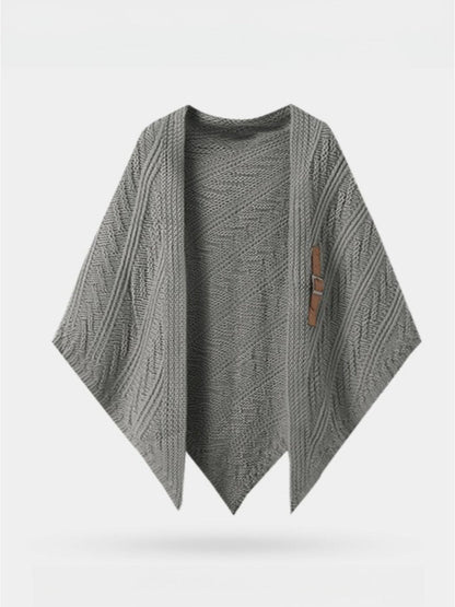 Scarvii - Classic Knitted Triangle Shawl as Outer Accessory