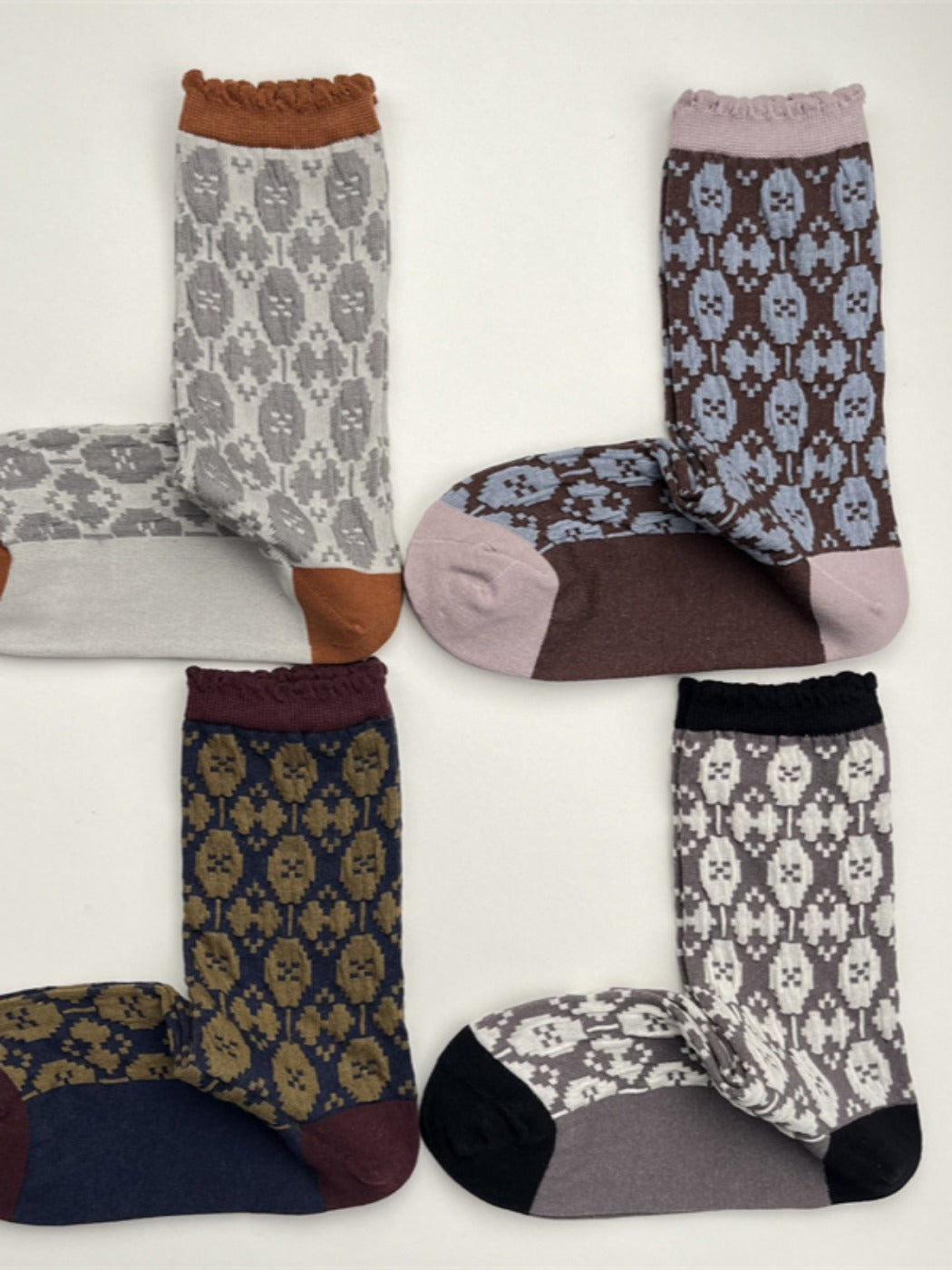 Rufia - Retro Mid-Calf Socks with Embossed Flowers