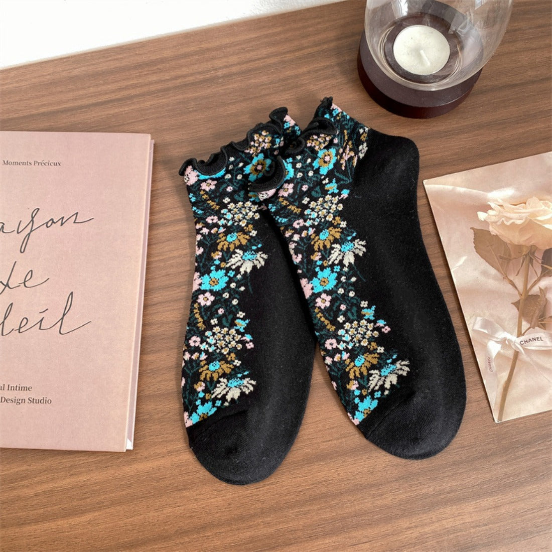 Rufia - Floral Ruffle Trim Ankle Socks