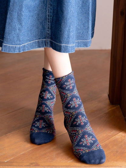 Rufia - Retro Mid-calf Socks with Diamond Floral Patterns