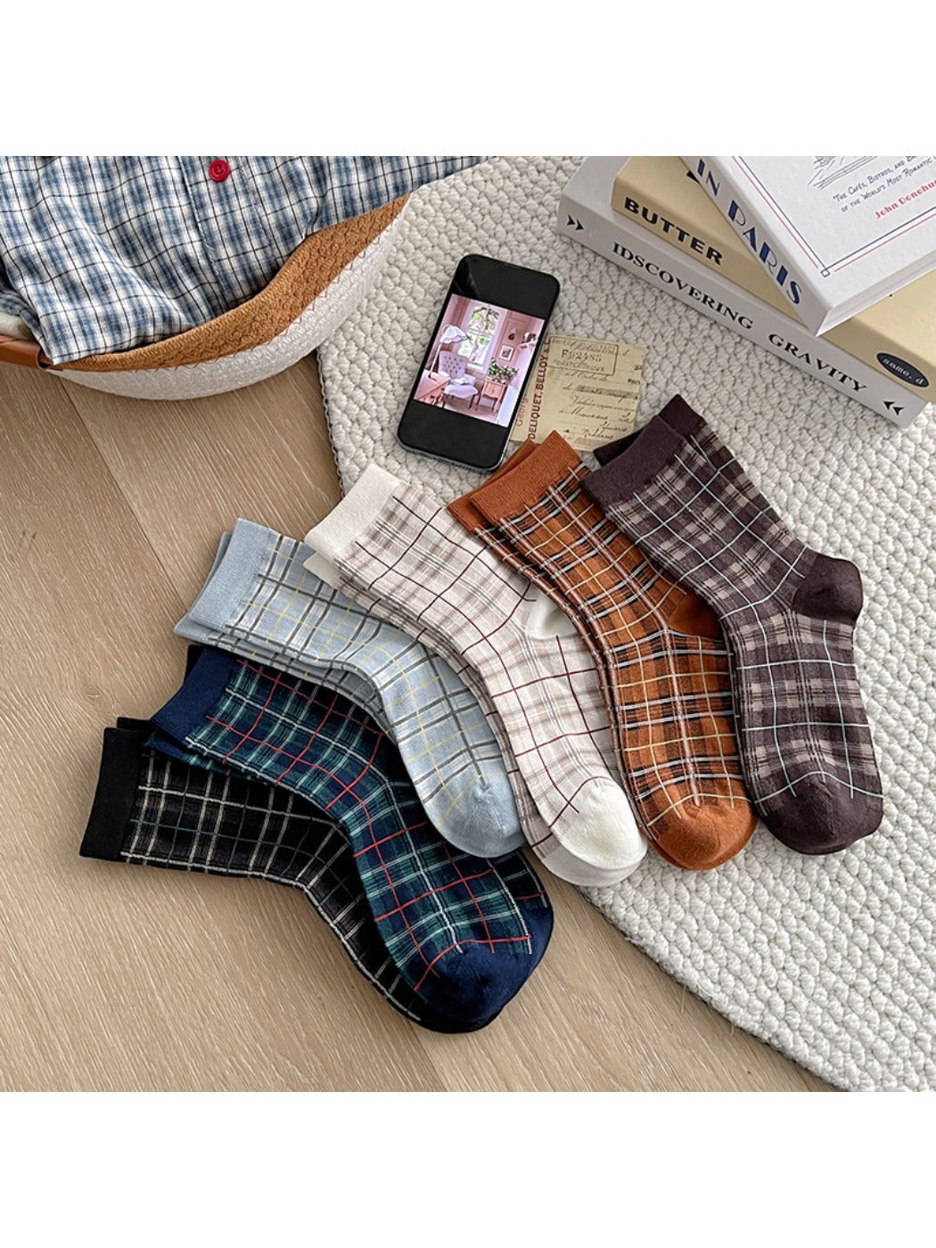 Rufia - Mid-Calf Capsule Socks with Plaid Patterns