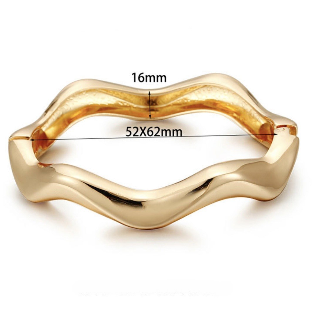 Irregular Metal Acrylic Layered Bracelets