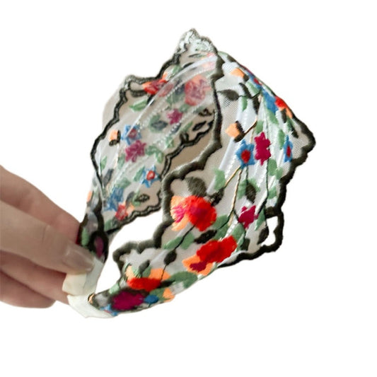 Haila - Classic Vintage Floral Headband – Black &amp; Beige