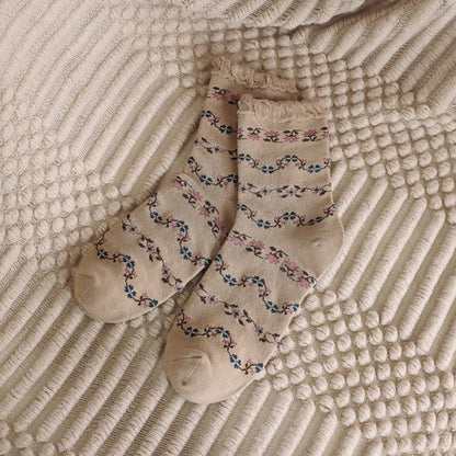Rufia - Vintage Floral Puff Socks