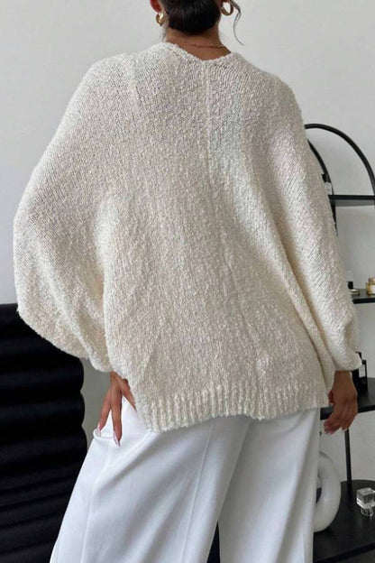 Knitted cardigan with batwing sleeves