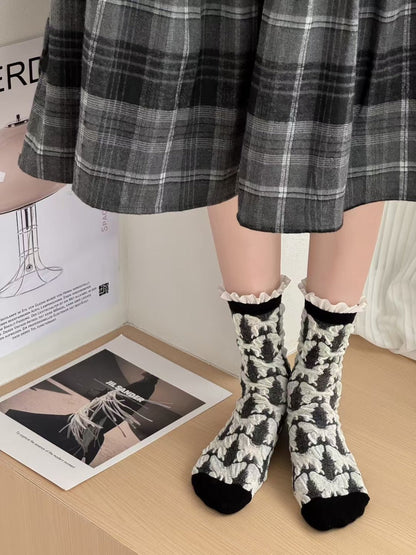 Rufia -  Butterfly Pattern Mid-calf Socks with Retro Style