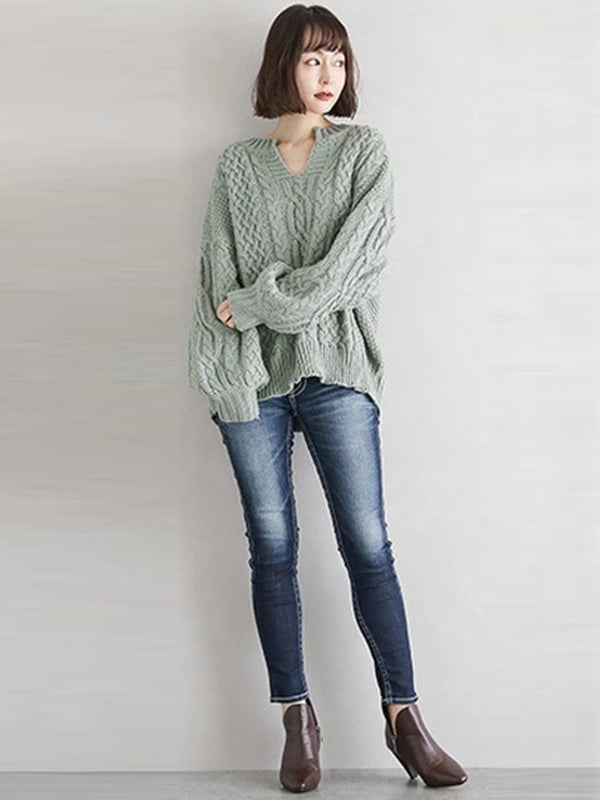 Stylish Loose Jacquard Solid Color V-Neck Sweater