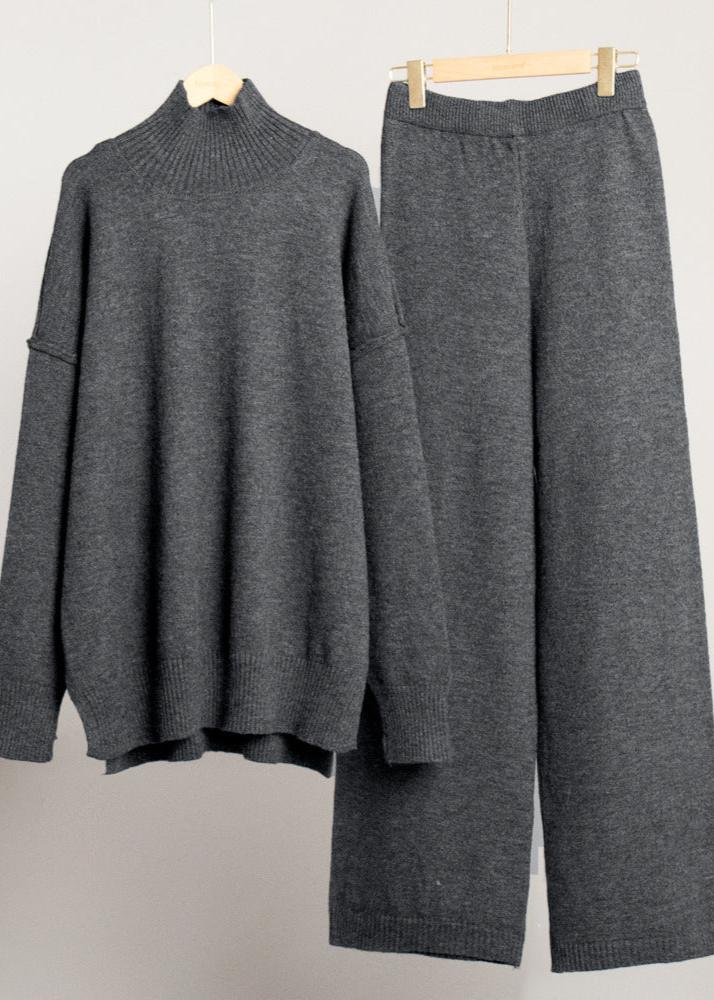 Oversized Knit Sweater and Pants Set in Soft Knit