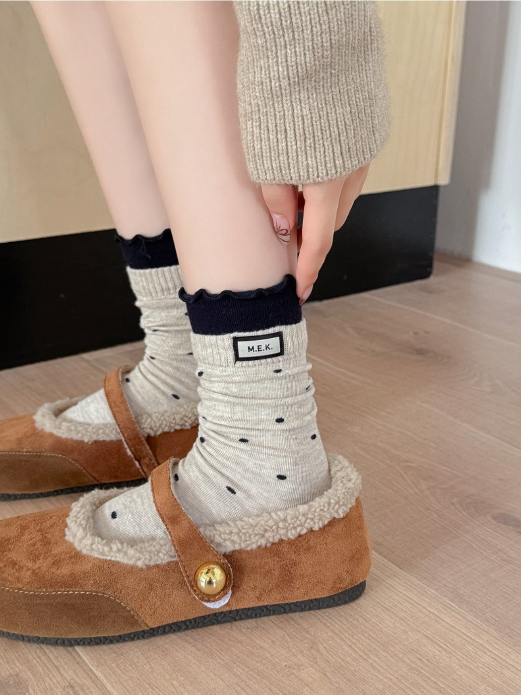 Rufia - Polka Dot Print Mid-Crew Socks with Ruffle Trim
