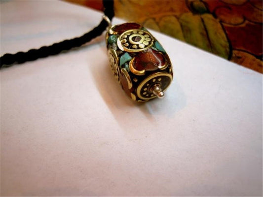 Hand-Made Nepal Tibet Ornaments Retro Literary And National Style Necklace Pendants For Men And Women