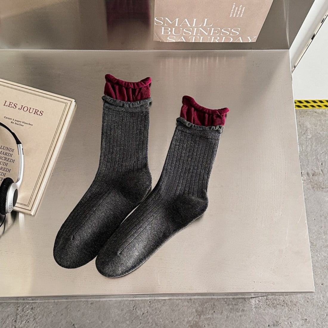 Rufia - Colorblock Rolled Cuff Mid-Calf Socks