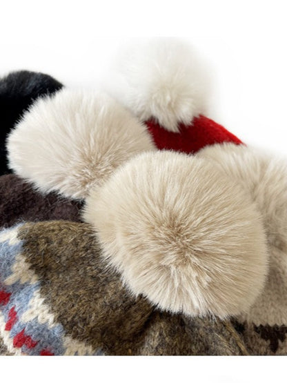 Haila - Women’s Winter Knitted Pom-Pom Beanie