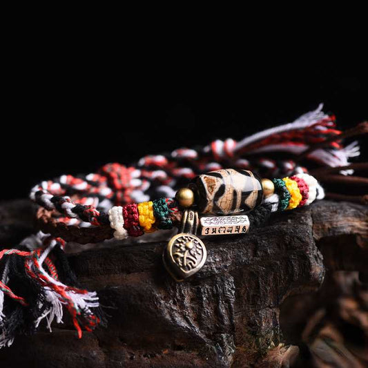 Tibetan Handwoven Bracelet Hand Rope Cultural And Fashionable Simple Buddha Bead Bracelet