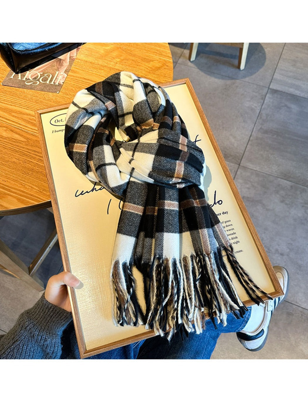 Scarvii - Chunky Plaid and Color-Blocking Winter Scarf for Women