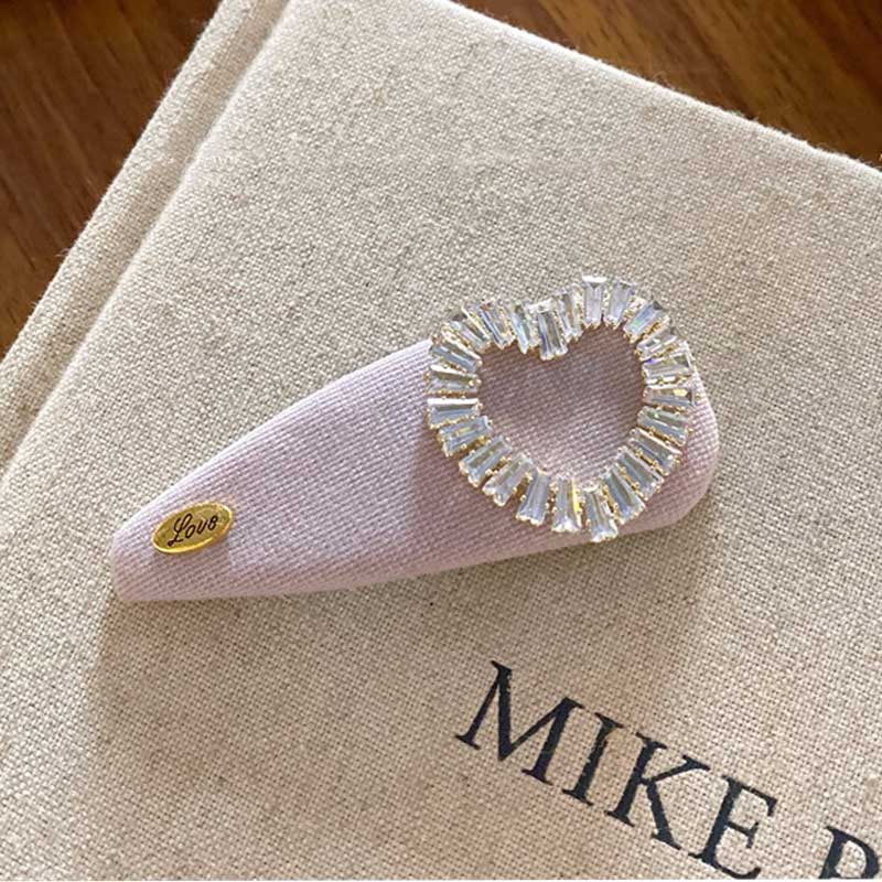 Floral Print Rhinestone Letter Hair Clip