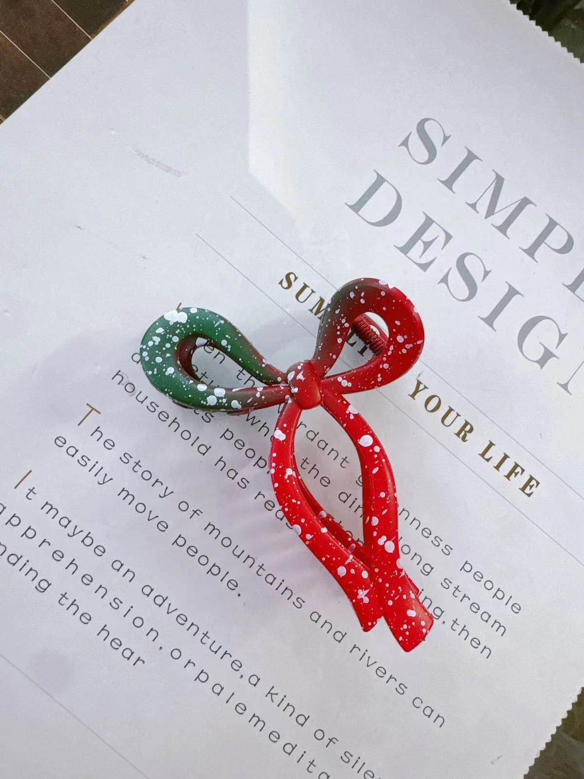 Christmas Red Green Gradient Plastic Snowflake Hairpin