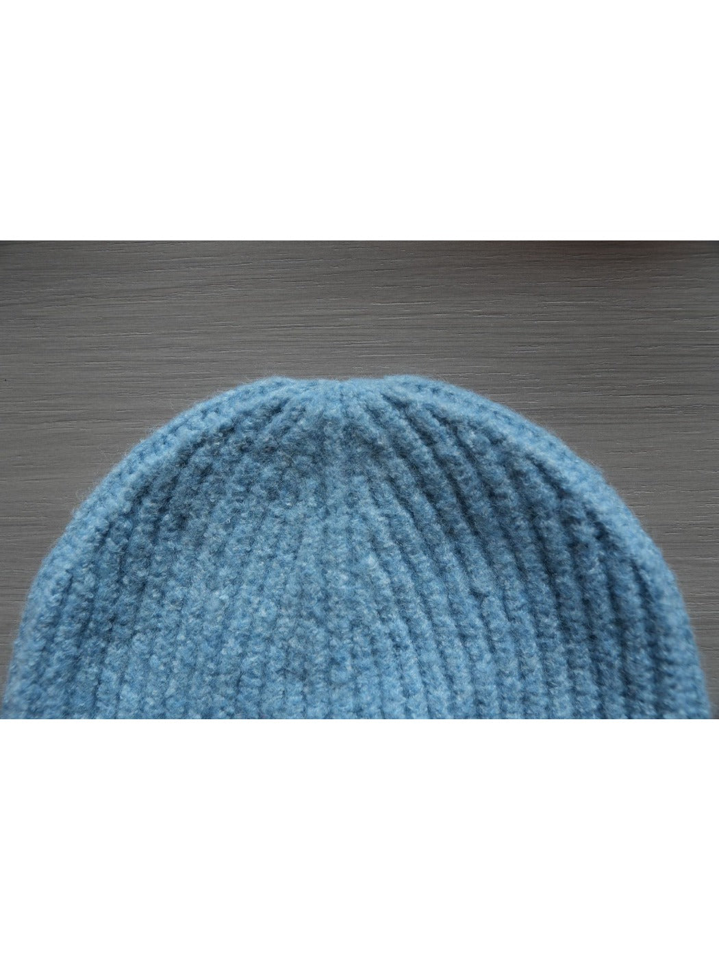 Haila - Knitted Beanie with Butterfly Embroidery