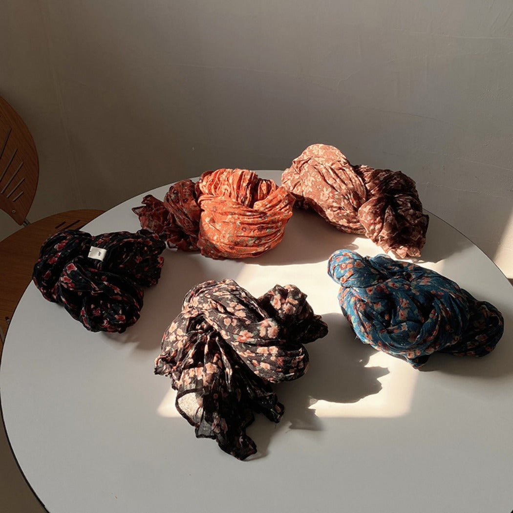 Scarvii - Lightweight Floral Pattern Ruched Scarf